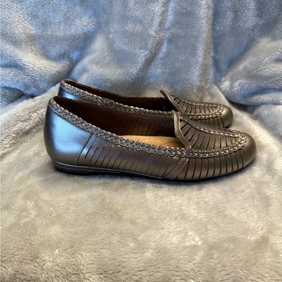 Rockport Cobb Hill collection Bronze Loafers for Women - Picture 4 of 9